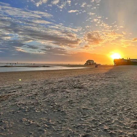 Sky & Homes Nordsee By Nature I Boxspringbett, Terrasse, Zentral, Nah Am Deich Sankt Peter-Ording